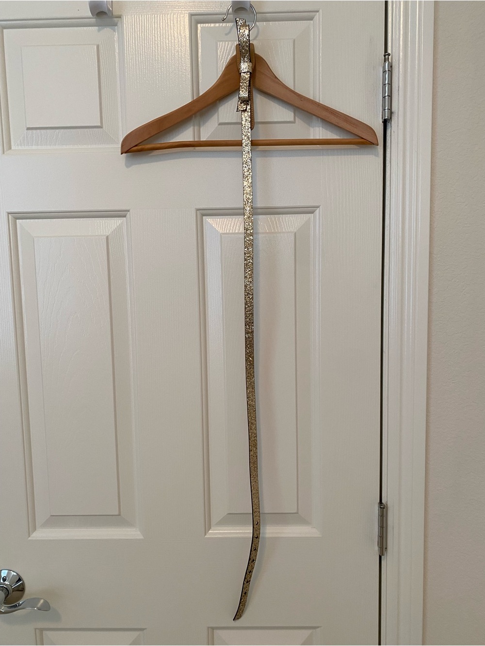 Kate Spade Gold Glitter Bow Skinny Belt